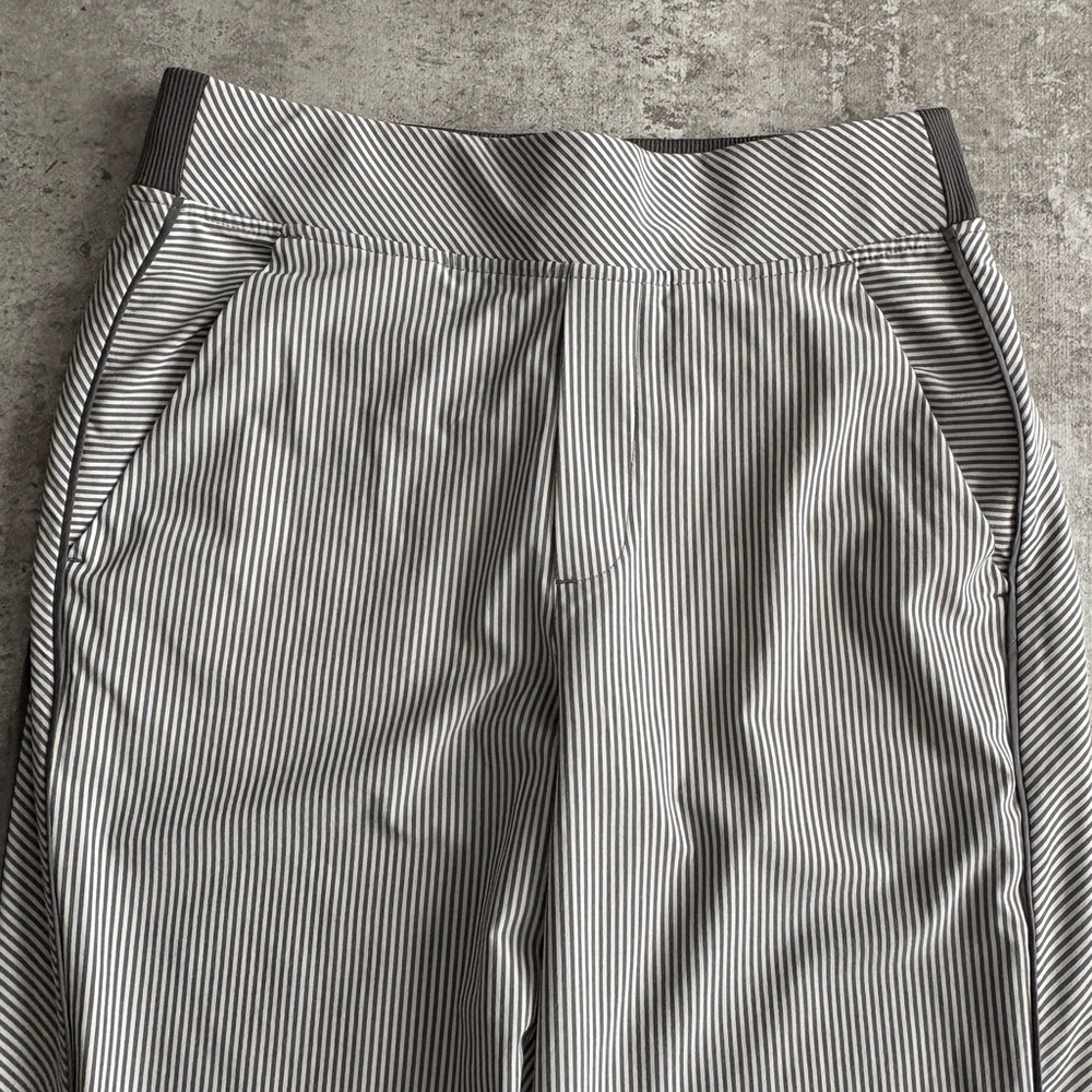 Athleta SET(2) NWOT Venture Printed Viper Gray, Brooklyn Textured Pants Size 2 - Picture 12 of 16